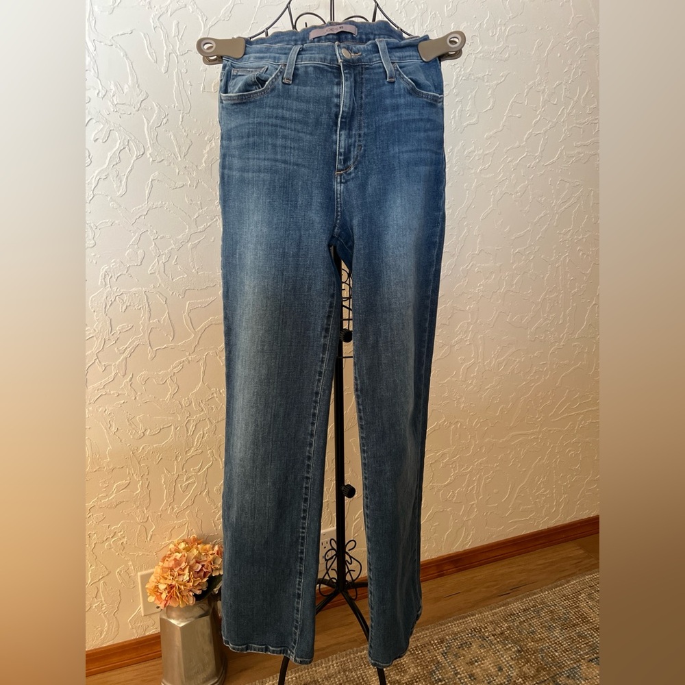 Joe's Jeans Renee Straight Leg in Classic Blue